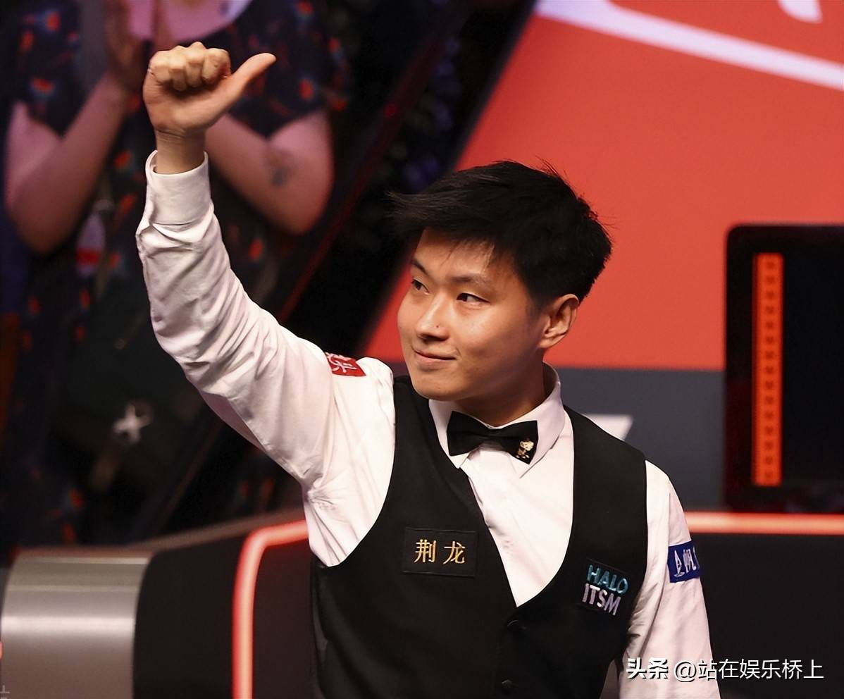 赛季中的每 赛季中的每